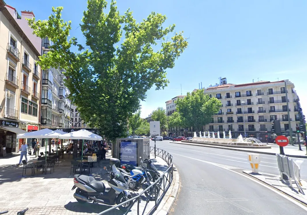 Local en Rentabilidad en Barrio Trafalgar, Madrid - Imagen 3